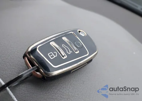 2006 Audi A8 4.2 z USA, uszkodzony, nr VIN WAULL44EX6N015048